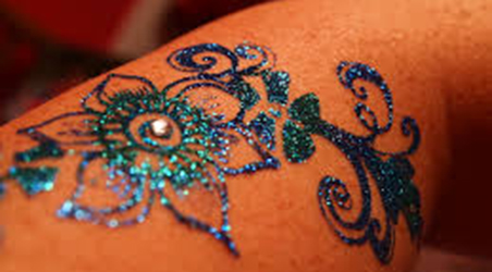 Glitter tattoo
